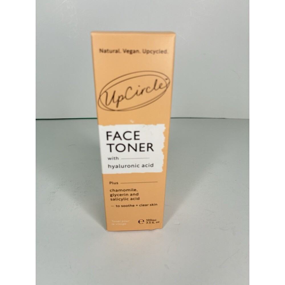 UpCircle Face Toner 3.5 oz Hyaluronic Acid Mandarin & Chamomile Vegan Face Care